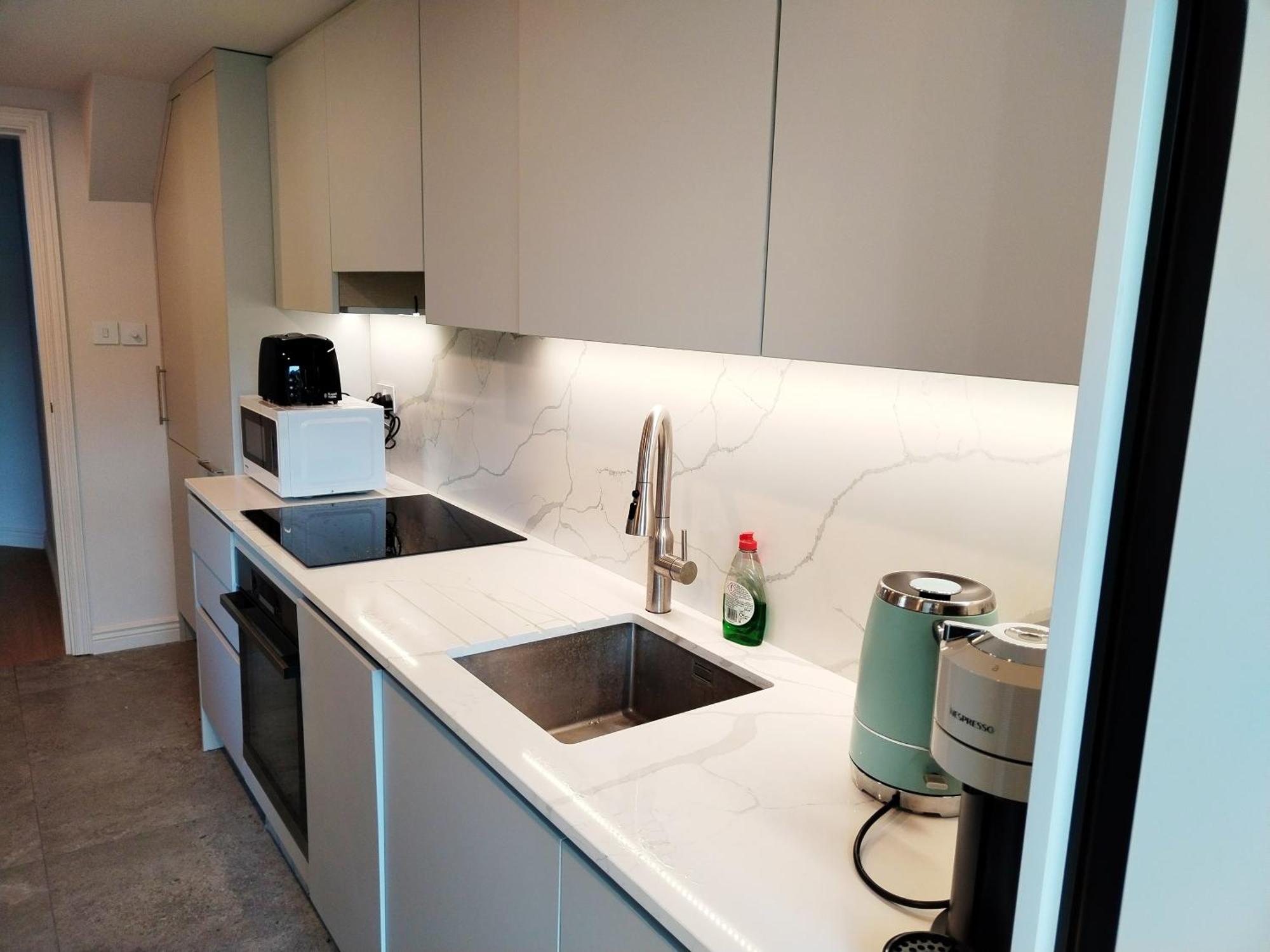 New Refurbished One Bed Flat In The West Appartamento Londra
