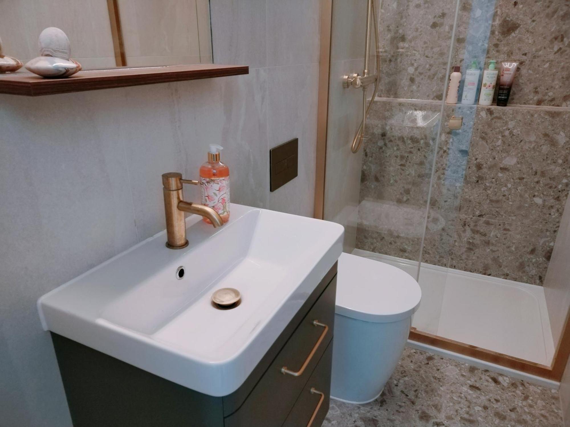 Appartamento New Refurbished One Bed Flat In The West *